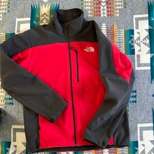 Awesome Color-blocked North Face Softshell
